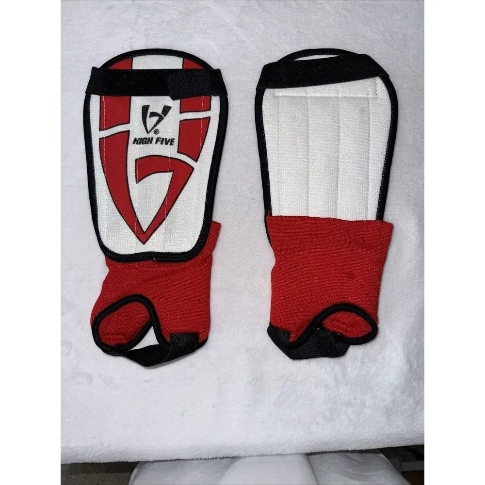 NEW High Five Sportswear YOUTH LARGE Premium RED‎ Soccer Shinguard